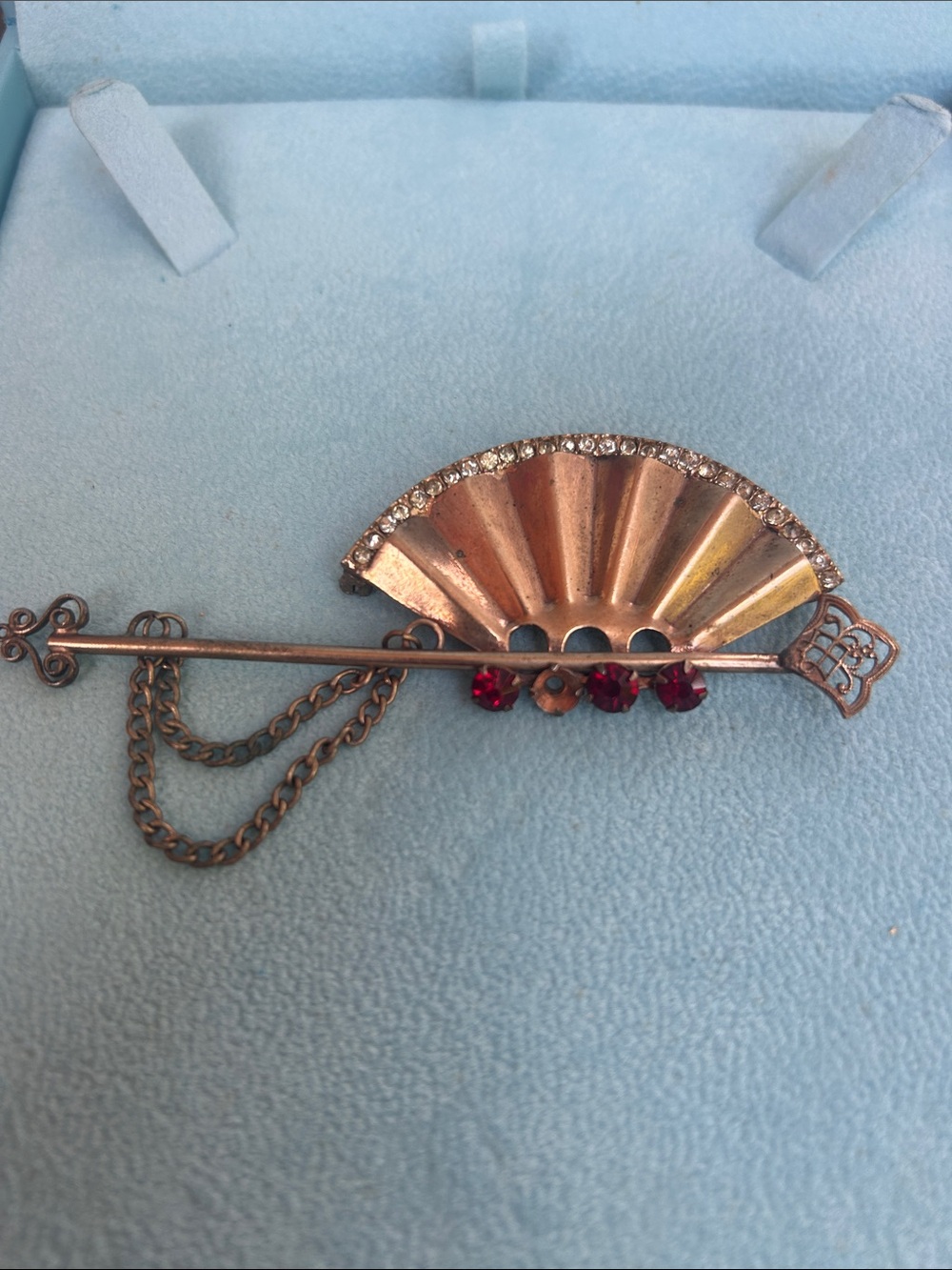 Vintage Art deco Rose Gold Fan Brooch with Red Crystal Accents